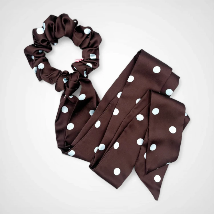 SCRUNCHIE-PRZEWIAZANA-DLUGA-WSTAZKA-POLKA-DOTS.jpg