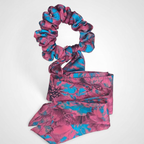 SCRUNCHIE-PRZEWIAZANA-DLUGA-WSTAZKA-ROSE-PINK.jpg