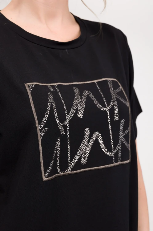 czarny t-shirt damski z ozdobnym nadrukiem anekkke 42271-106-206_2.jpg