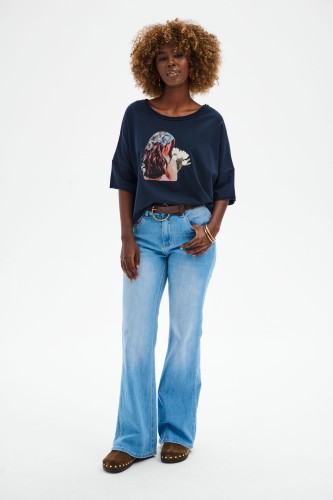 t-shirt_damski_granatowy_z_nadrukiem_4.jpg