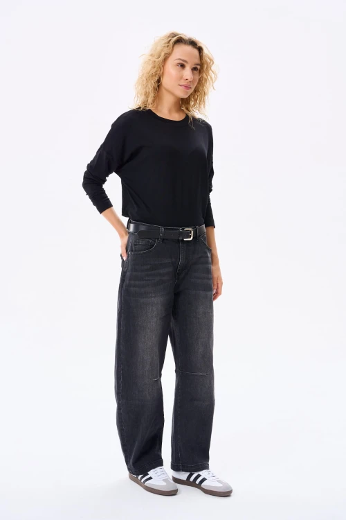 Jeansy_damskie_czarne_8.jpg