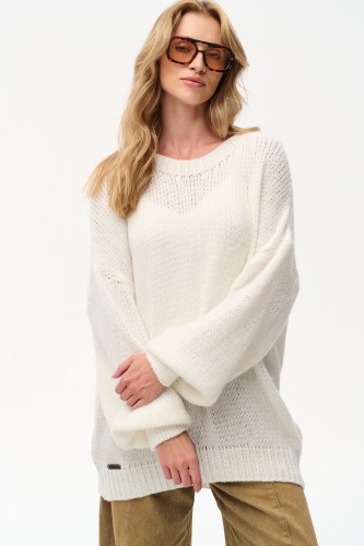 sweter_damski_ecru_1.jpg
