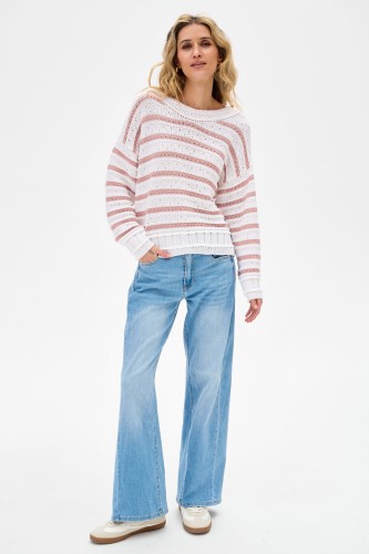 jeansy damskie jasnoniebieskie z przeszyciem na nogawce blue shadow1.jpg